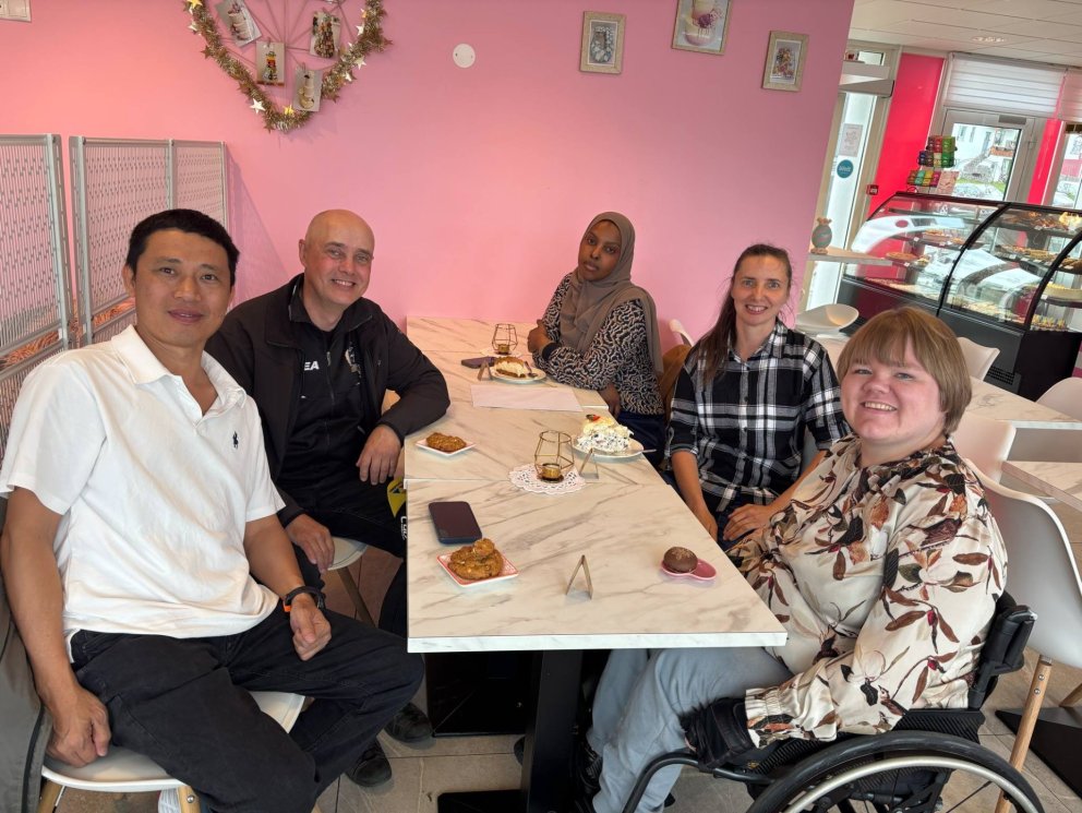 Þessa dagana er íslenskunámskeiðum vorannar að ljúka í SÍMEY. Hér eru nokkrir nemendur á einu íslens…