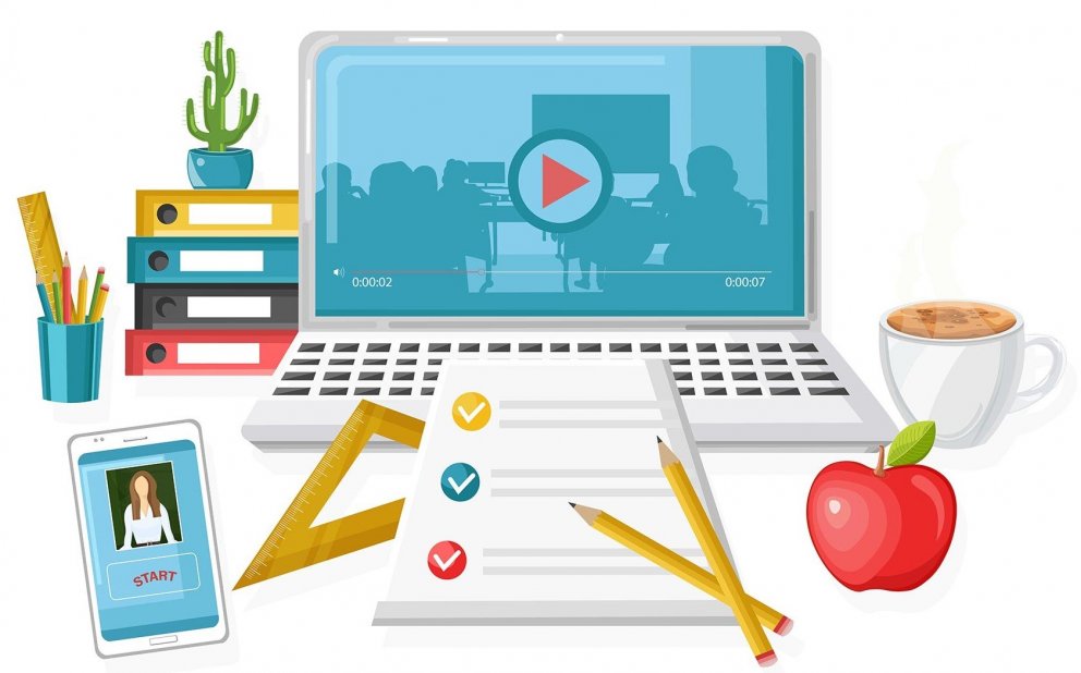 Um þrjú hundruð manns á vefnámskeiðum SÍMEY og Farskólans