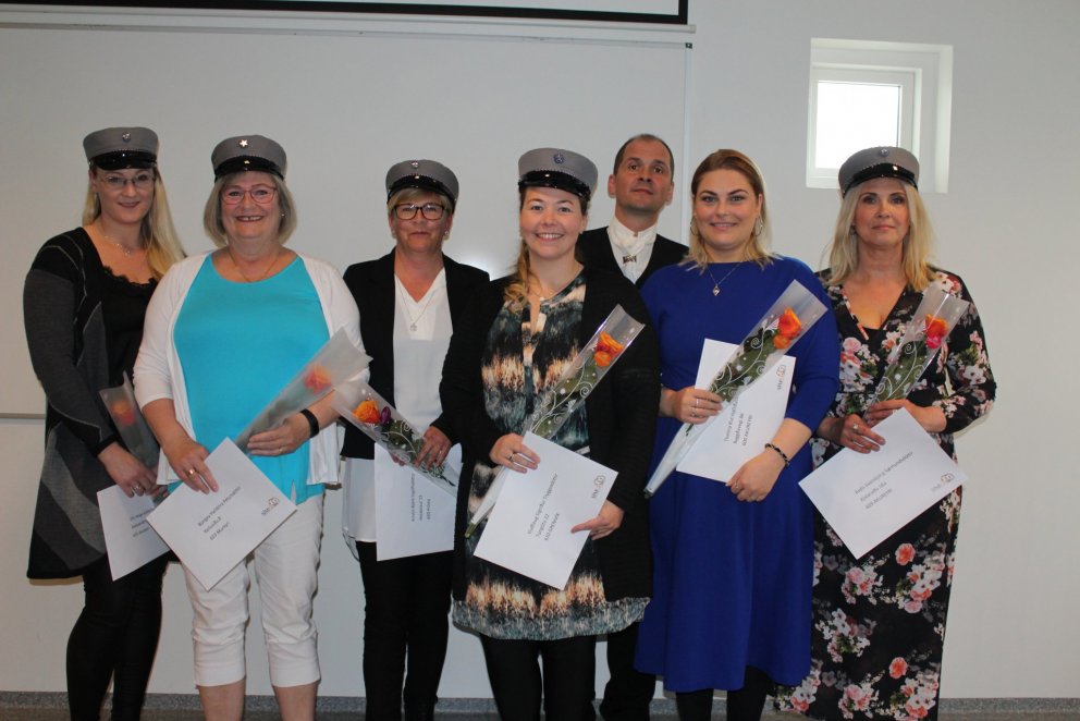 Félagsliðarnir sjö sem brautskráðust frá Símenntunarmiðstöð Eyjafjarðar í dag.