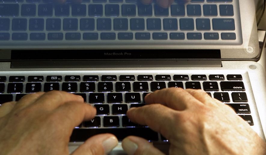 Hæfnimatið á vefnum auðveldar fólki sem vill læra íslensku sem annað mál að meta hæfni sína og velja…