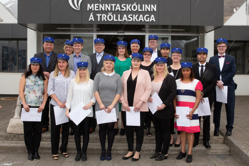 Nemendur á útskriftardegi